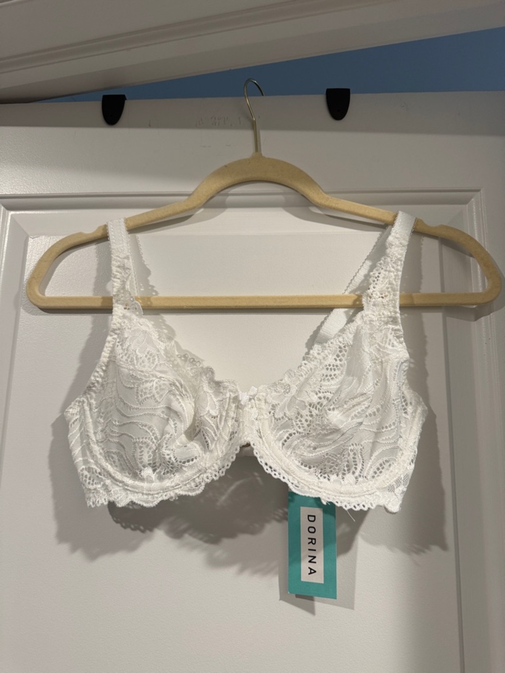 Dorina White Lace Underwire Bra - Elegant Support